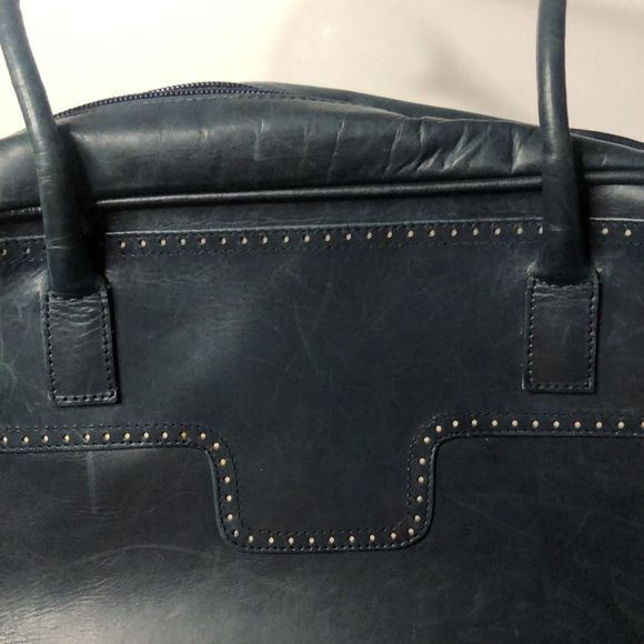 STUART WEITZMAN dark emerald green soft leather shoulder handbag. - Picture 16 of 16